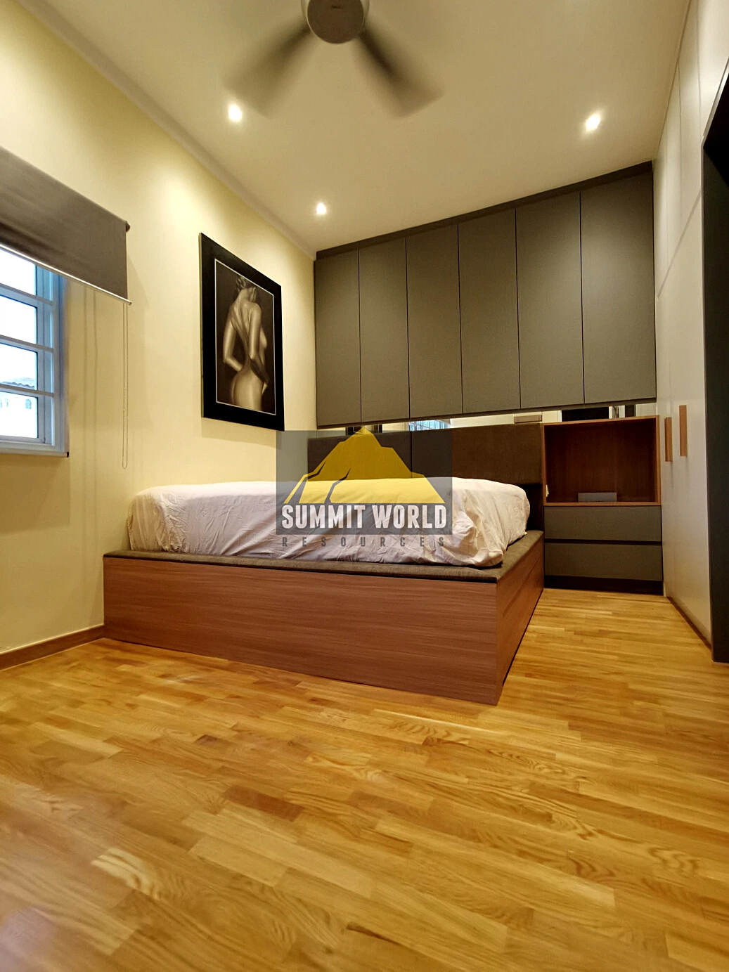 Solid wood flooring American White Oak